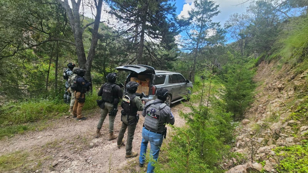 Cuatro detenidos con armamento en Badiraguato