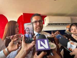 Secretario de Salud de Sinaloa, Cuitláhuac González Galindo