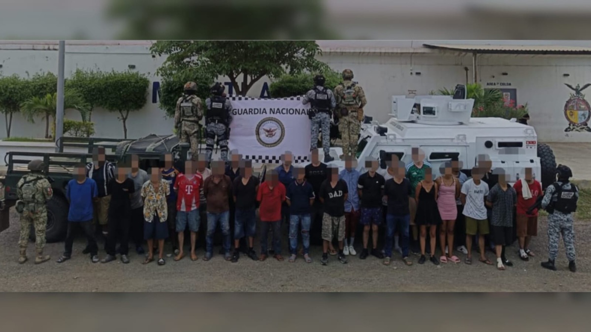 Detienen a 28 personas en El Roble, Mazatlán con armamento