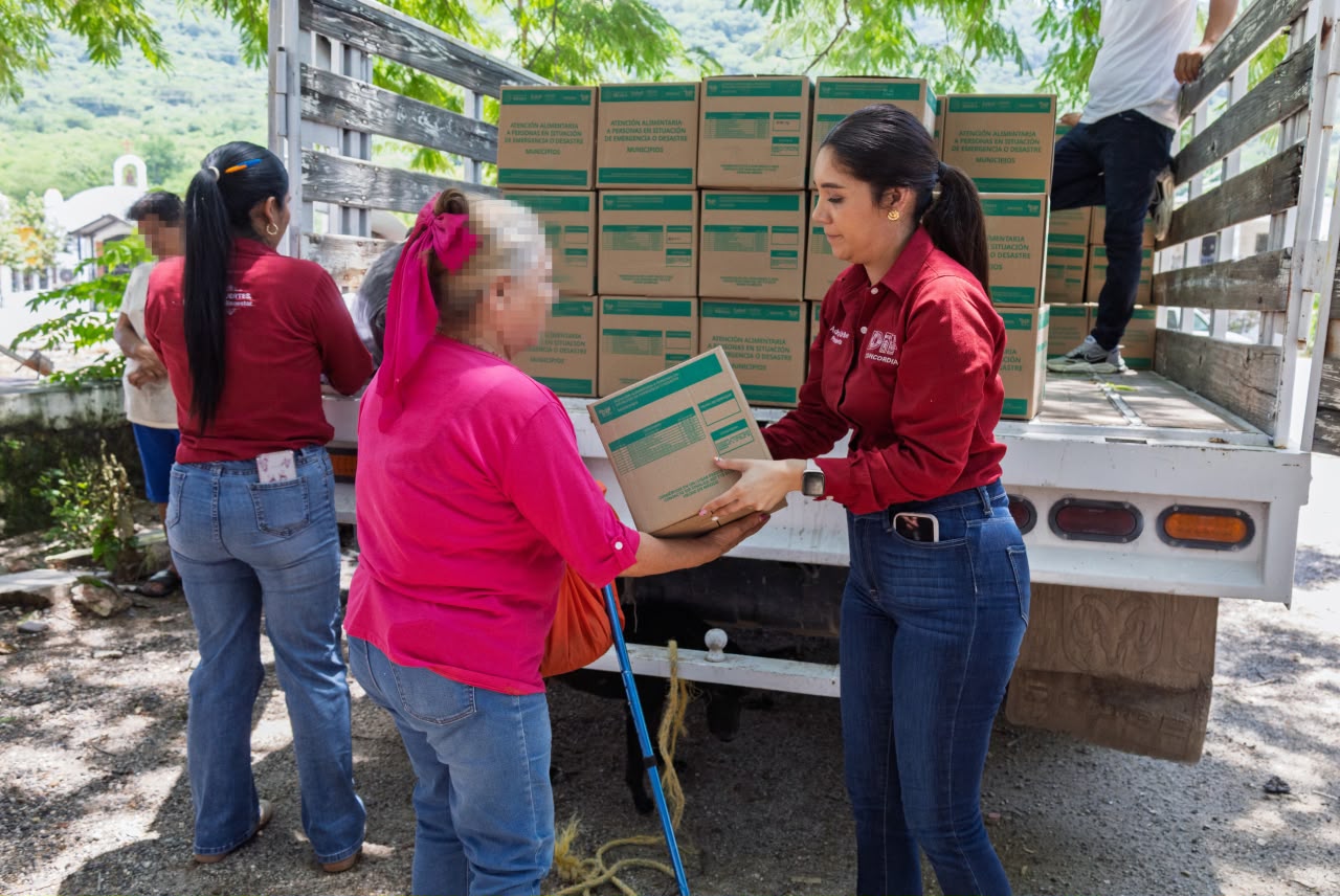 DIF Concordia entrega apoyos a comunidades vulnerables