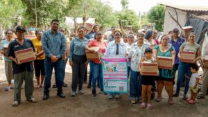 dif guasave entrega apoyo alimentario a 121 familias indigenas familia