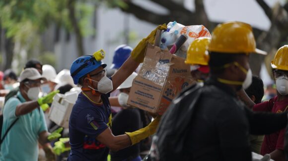 Claudia Sheinbaum confirma muerte de dos mexicanos, por el potente sismo registrado en Colombia