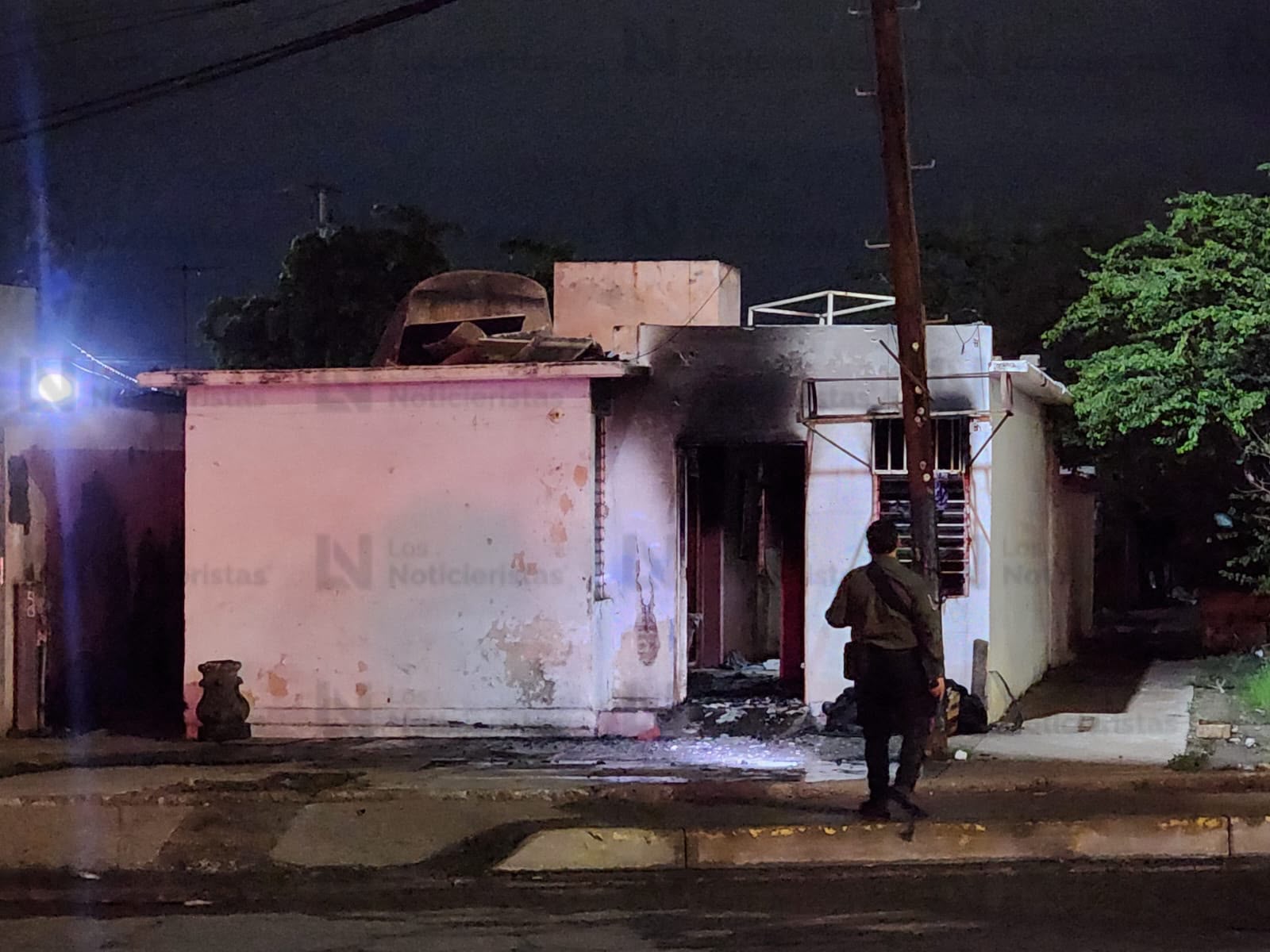Domicilio del sector Barrancos, Culiacán, es incendiado por sujetos desconocidos