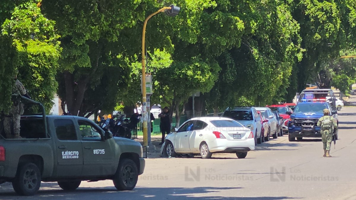 dos ejecutados a balazos frente a placio de gobierno culiacan