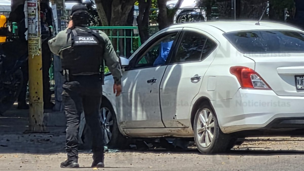 dos ejecutados a balazos frente a placio de gobierno