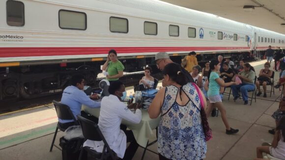 ‘Muy serviciales y muy humanos’; Dr. Vagón concluye con éxito en Mazatlán y deja satisfacción; servicio continuará en Guasave