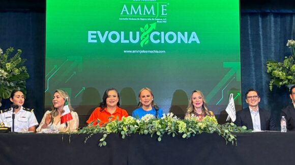 Dulce María Ruiz Castro refrenda liderazgo al frente de AMMJE Los Mochis para el periodo 2026-2027