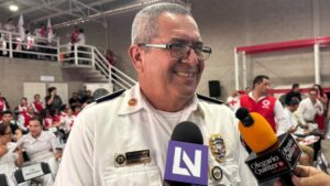 efrain araujo zazueta comandante del cuerpo voluntario de bomberos de culiacan