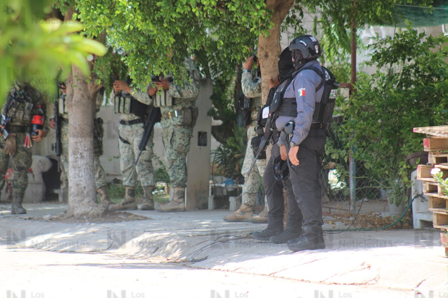 Ejecutan a balazos a hombre afuera de su domicilio en Urbivilla del Real en Mazatlán