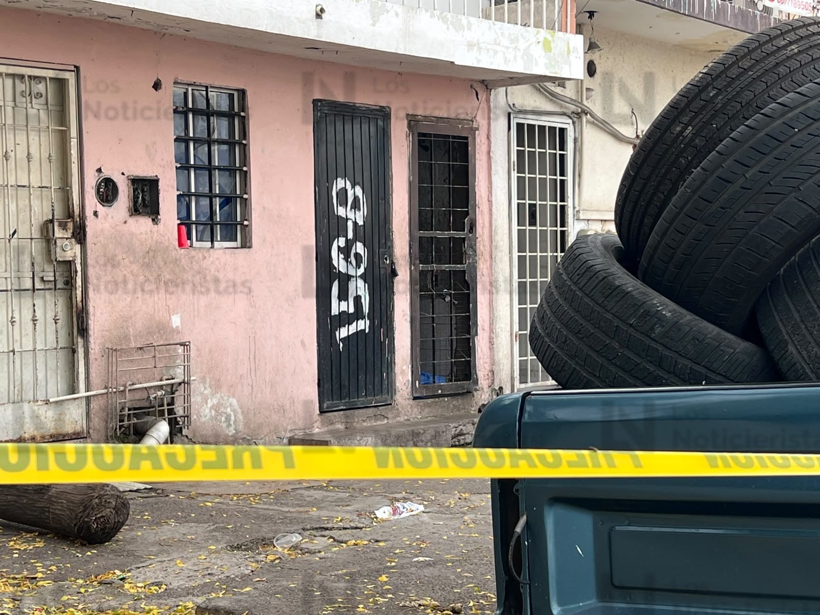 Ejecutan a balazos a dos hombres en un domicilio de la colonia Miguel Alemán en Culiacán