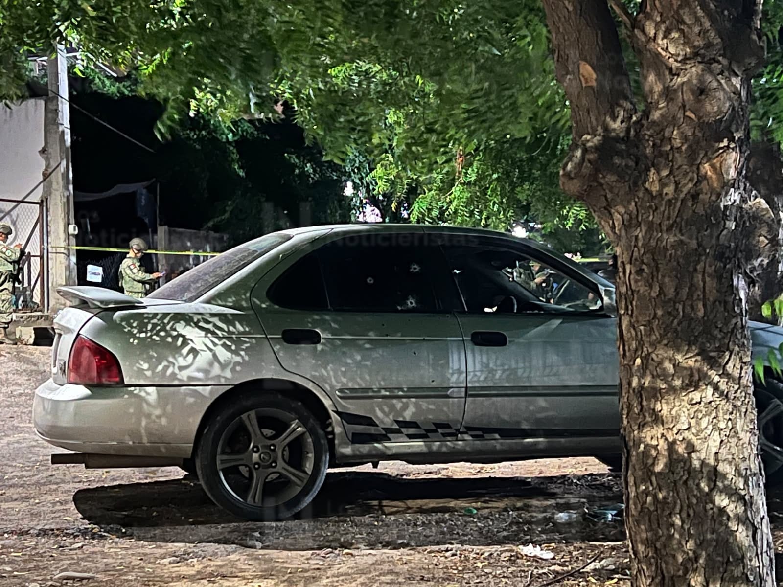 Ejecutan a balazos en su vehículo en la Progreso de Culiacán