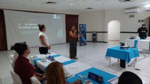 ejecutivos de ventas y mercadotecnia de guamuchil conferencia