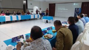 ejecutivos de ventas y mercadotecnia de guamuchil lugar