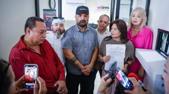 Empresarios y ciudadanos denuncian ante el IEES a los 13 aspirantes a coordinar la 4T en Sinaloa por actos anticipados de campaña
