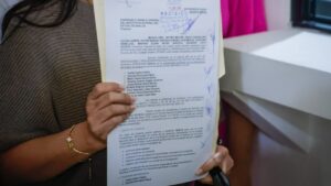 empresarios y ciudadanos denuncian ante el iees a los 13 aspirantes a coordinar la 4t hoja