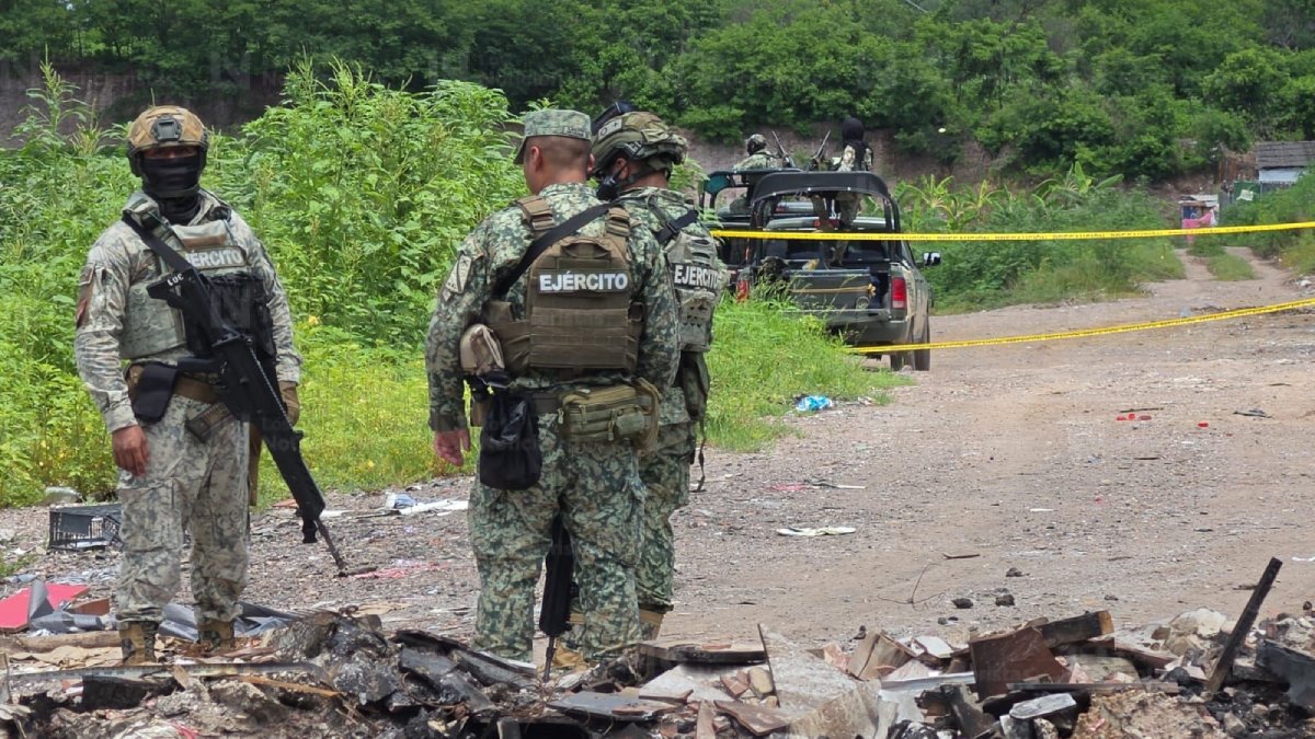 encuentran asesinado a bryan gilberto a un costado del basuron de la loma de rodriguera lugar