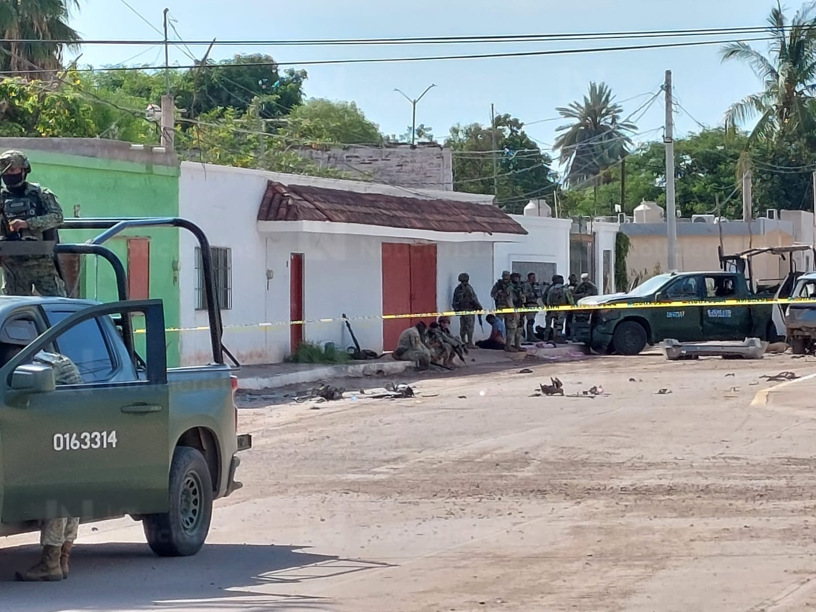 Enfrentamiento entre civiles armados y autoridad en Angostura, Sinaloa