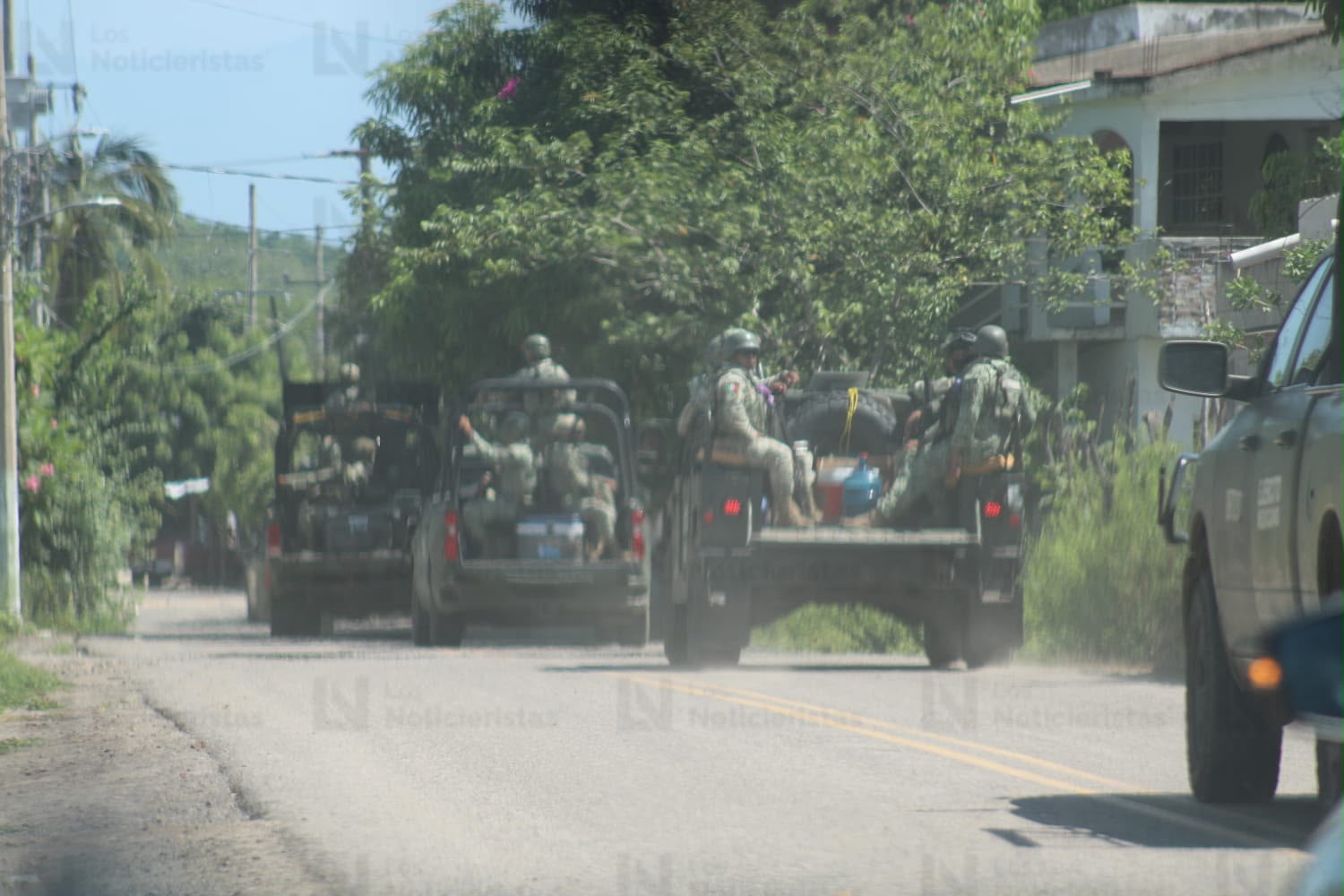 Reportan enfrentamiento y vehículo incendiado cerca de Cofradía