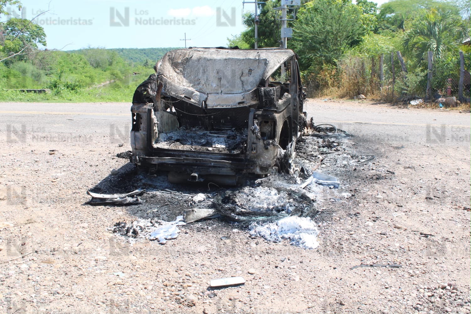 Reportan enfrentamiento y vehículo incendiado cerca de Cofradía