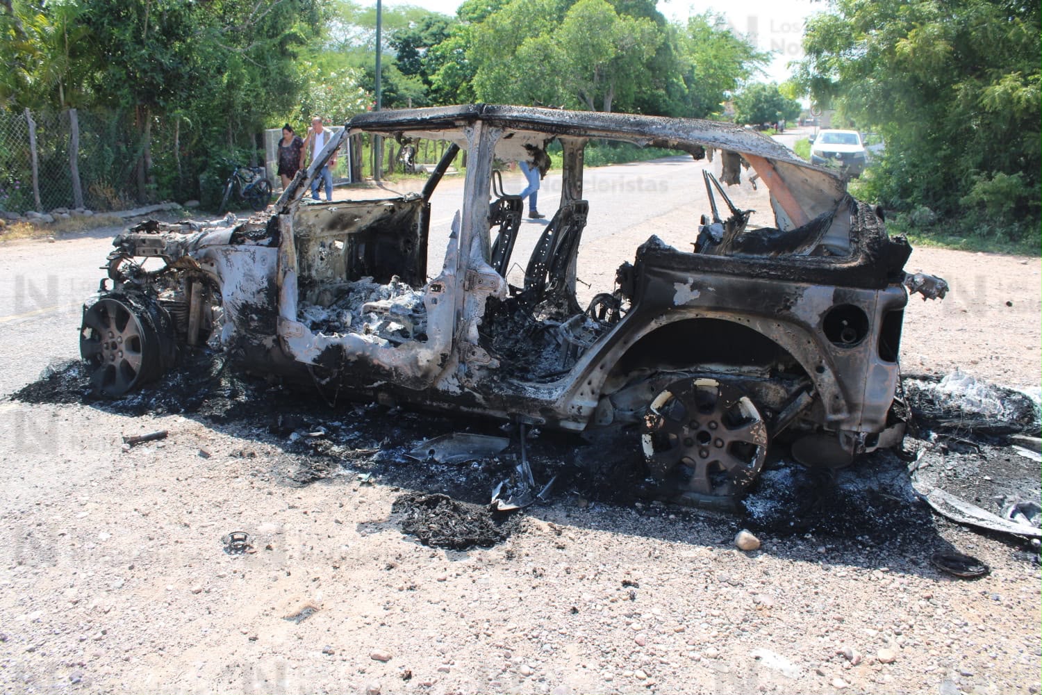 Reportan enfrentamiento y vehículo incendiado cerca de Cofradía