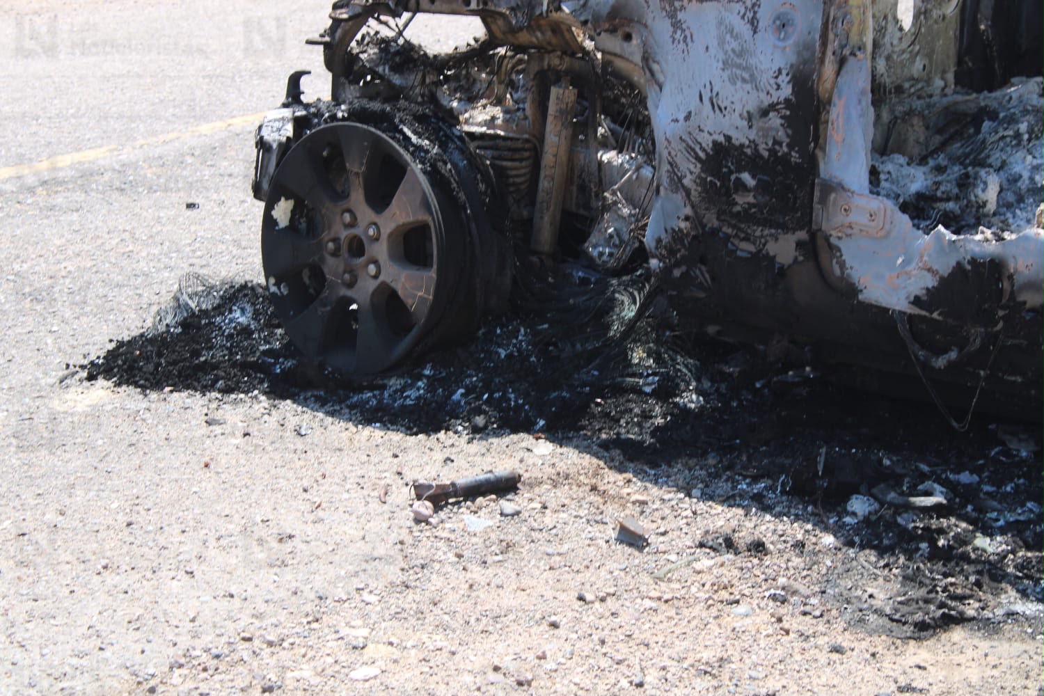 Reportan enfrentamiento y vehículo incendiado cerca de Cofradía