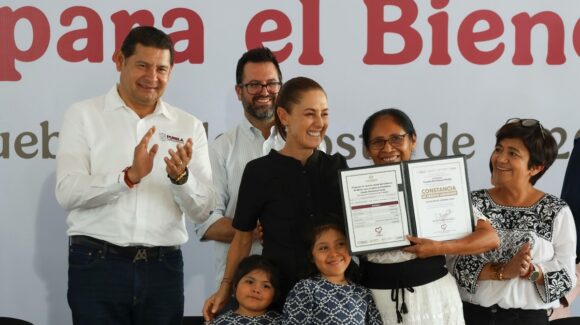 Claudia Sheinbaum entrega Vivienda para el Bienestar en Puebla; se beneficiará a 12 millones de familias en México