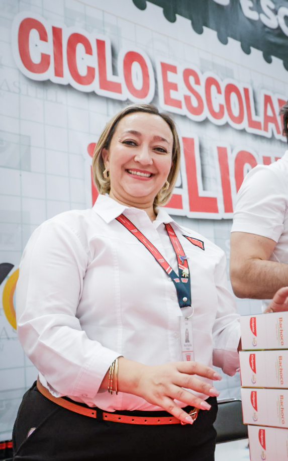 Entrega de útiles escolares “Ley Recompensa tu Estudio”
