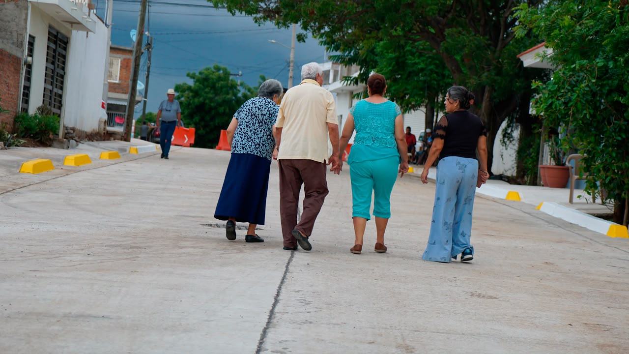 Entregan pavimentación en Valles del Ejido y San Jorge, Mazatlán