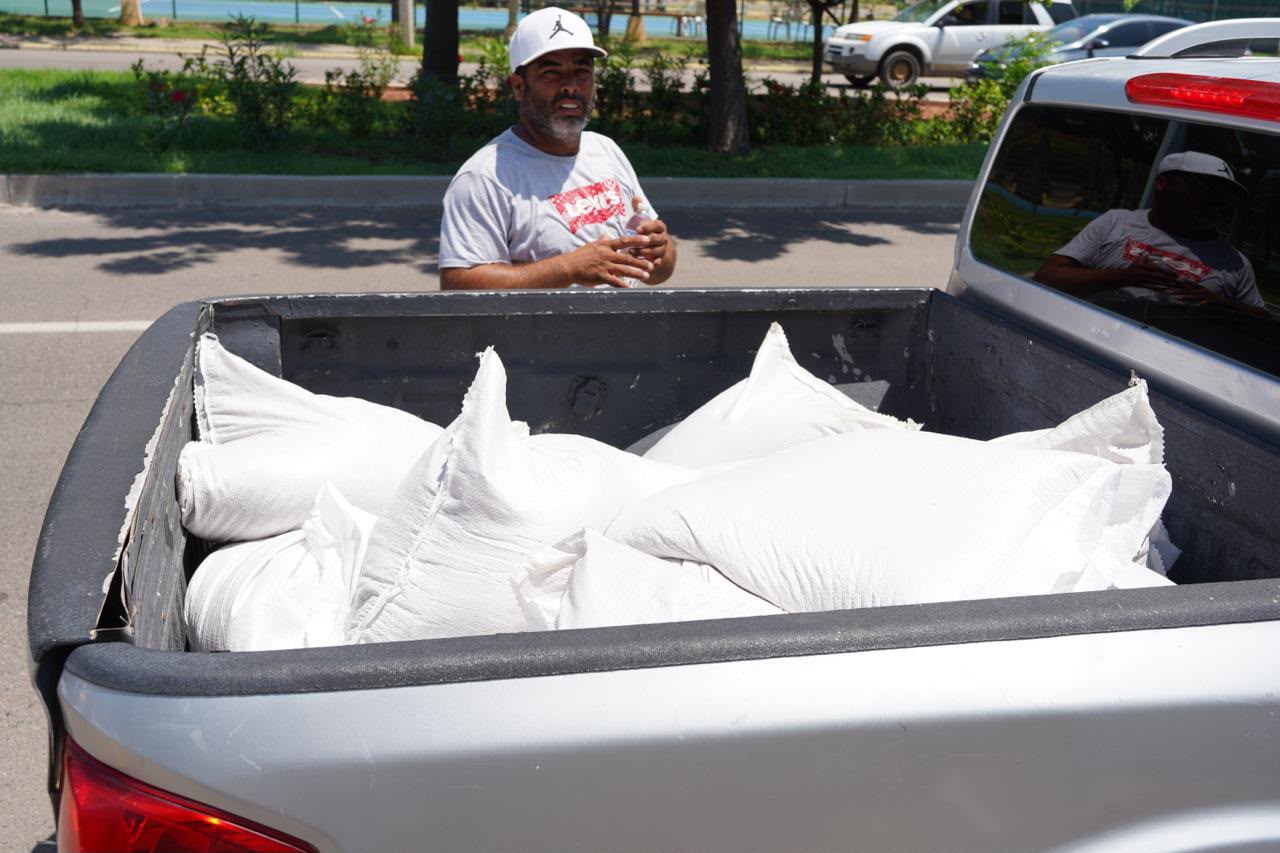 Entregan semillas de sorgo gavatero a productores de Mazatlán