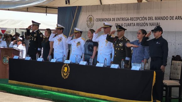 Toma las armas Martín Felipe de Jesús Santillán Murillo como nuevo comandante de la Cuarta Región Naval en Mazatlán, Sinaloa