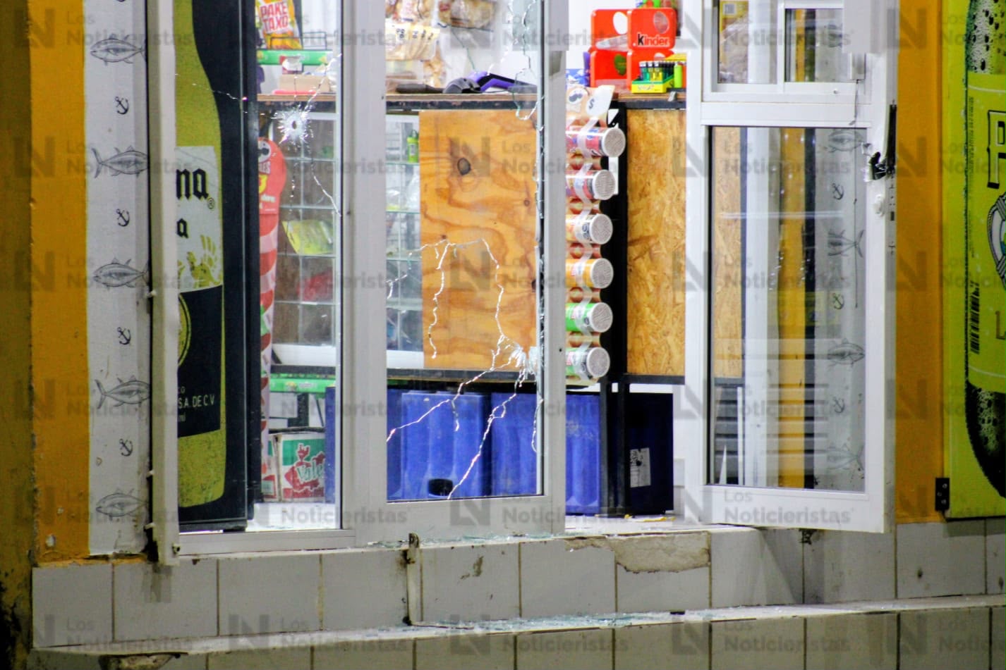 Expendio atacado a balazos en la Av. Santa Rosa, Mazatlán