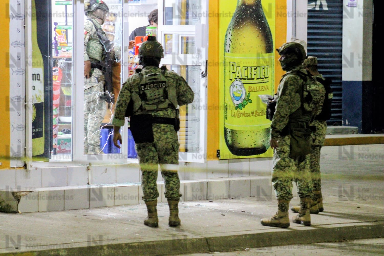 Expendio atacado a balazos en la Av. Santa Rosa, Mazatlán