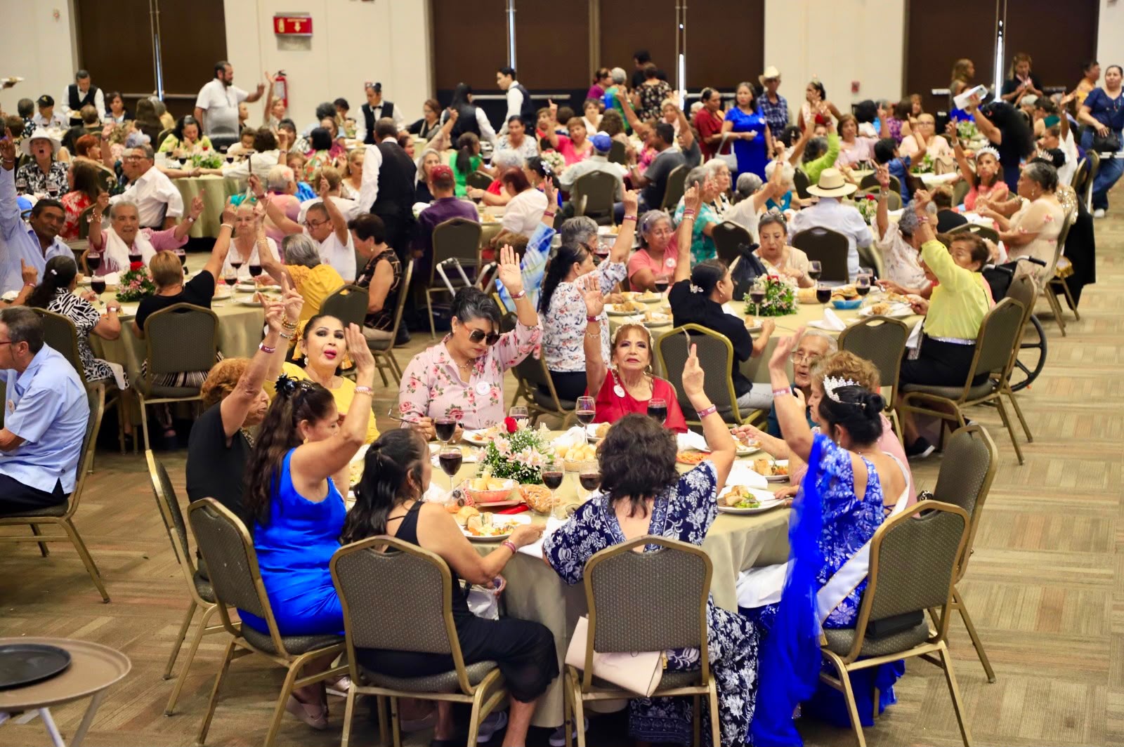 Festejo del Día de los Abuelos por el DIF Mazatlán