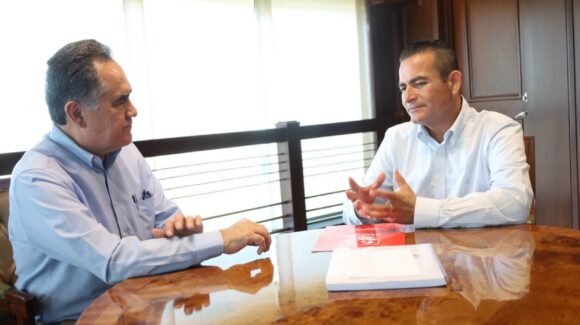 Formalizan rector de la UAS y alcalde de Navolato donación de terreno para construir una preparatoria en Villa Juárez