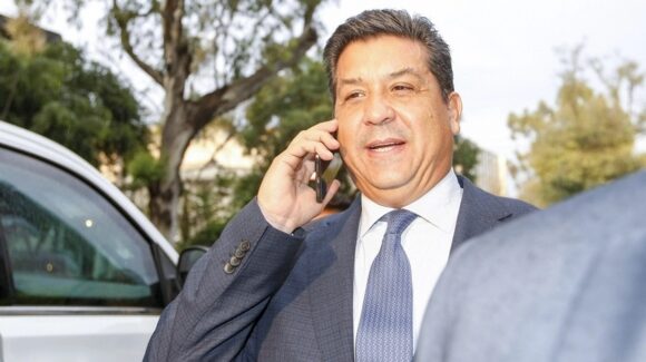 ‘Difícil lanzar tu candidatura desde otro país’: Sheinbaum ante las aspiraciones de Cabeza de Vaca a ser presidente