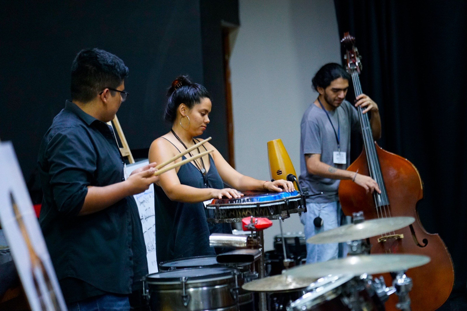 Francisco 'Paquito' López imparte clase magistral en Foro de Percusiones en Mazatlán