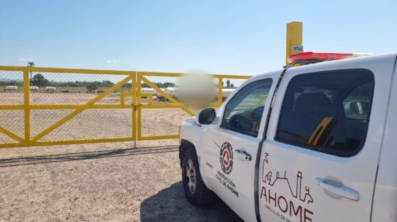 Fuga de amoníaco en nodriza en el ejido Olas Altas, moviliza los cuerpos de auxilio del municipio de Ahome, Sinaloa