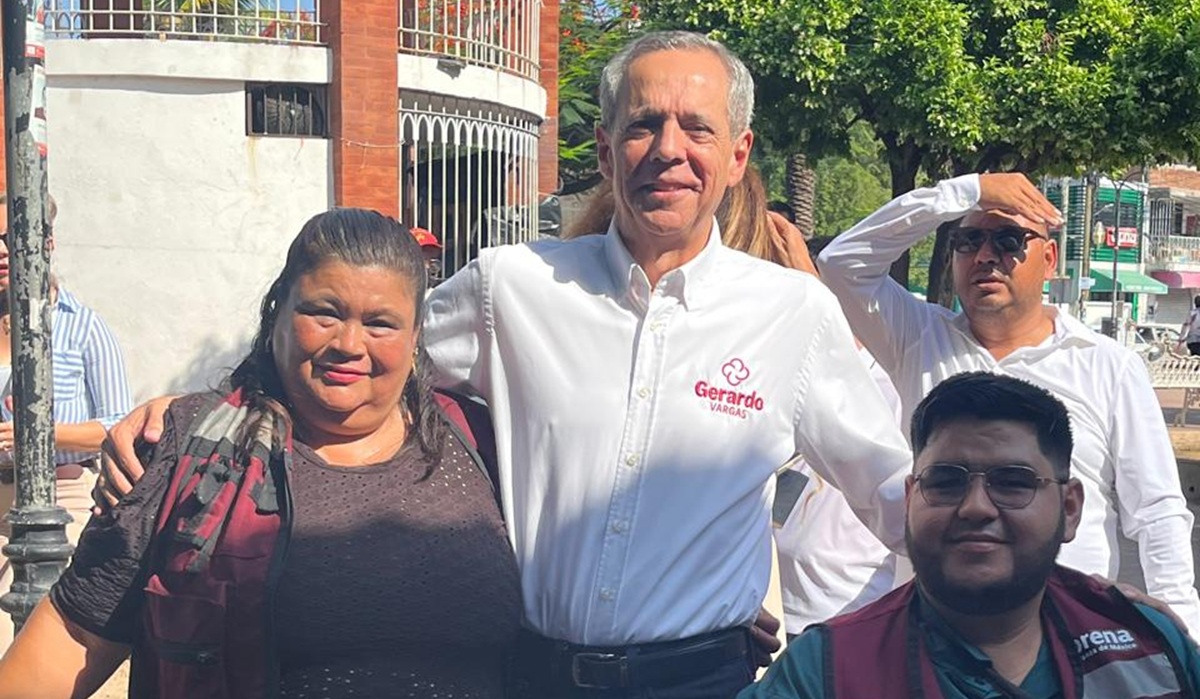 Gerardo Vargas Landeros sostiene asamblea informativa en Mazatlán