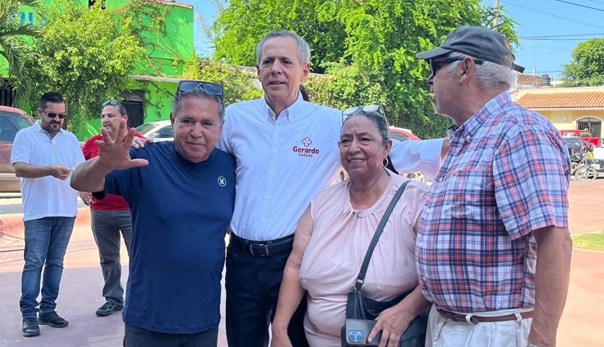 Gerardo Vargas Landeros sostiene asamblea informativa en Mazatlán