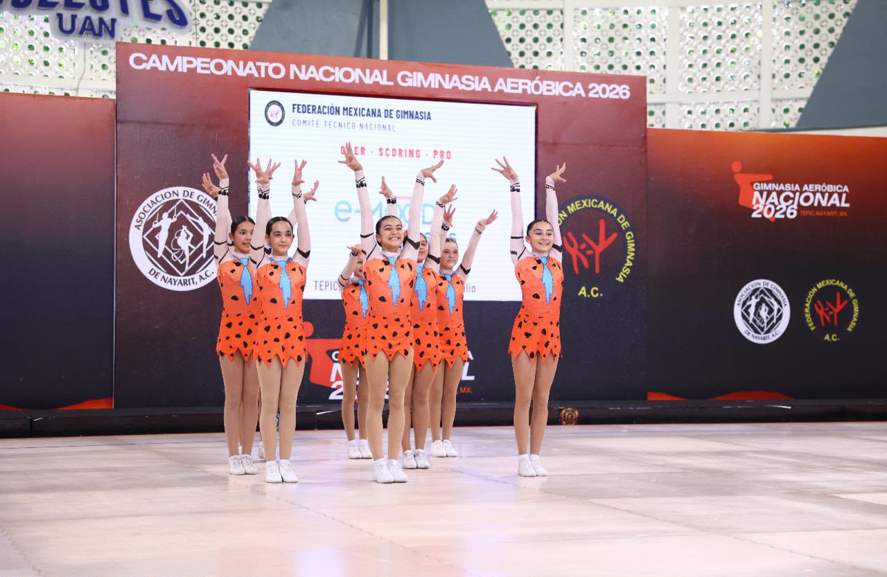 Gimnastas sinaloenses