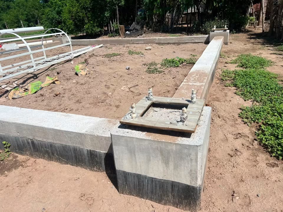 Gobierno de El Fuerte construye tanque elevado metálico en Boca de Arroyo