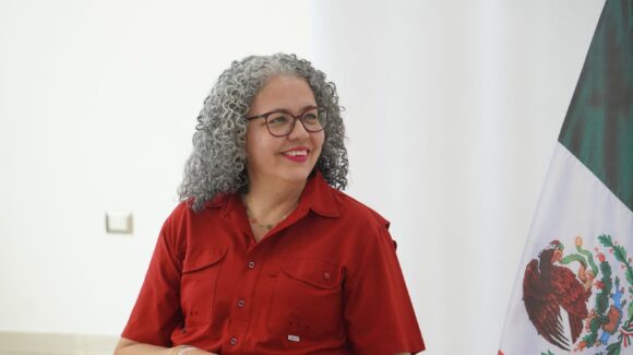 Graciela Domínguez Nava realiza recorridos casa por casa y asambleas informativas en Elota, Sinaloa