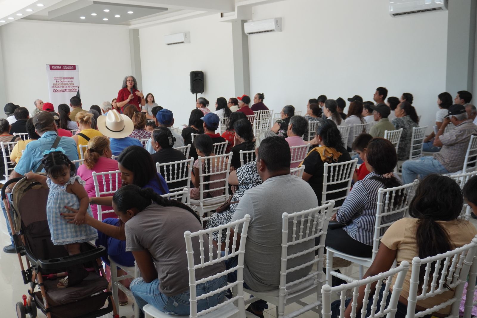 Graciela Domínguez Nava en La Cruz de Elota