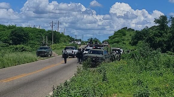 Abandonan cuerpo de una mujer con signos de violencia con rumbo a El Habal, en Mazatlán, Sinaloa