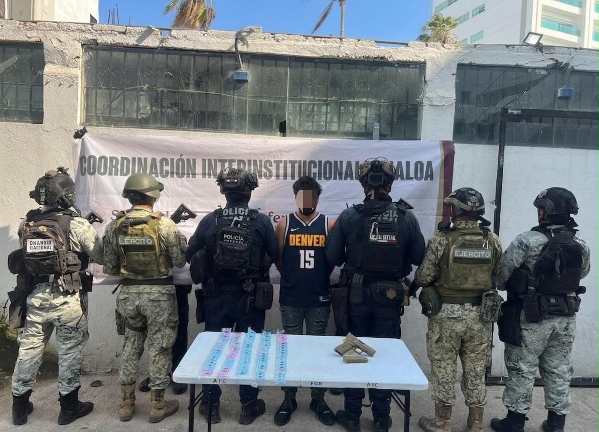 Hombre detenido en Mazatlán, Sinaloa
