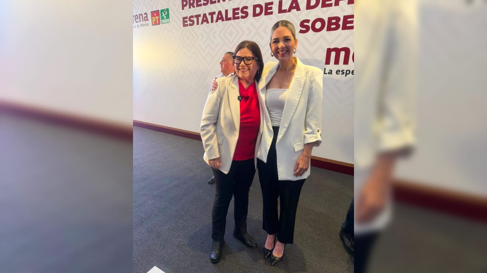 Estrella Palacios con Imelda Castro
