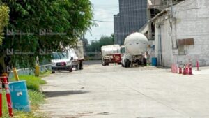 incendio en bodega de la zona industrial jiquilpan en los mochis moviliza cuerpos de auxilio ahome