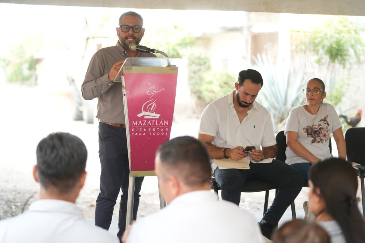 Inicia pavimentación de dos calles en Mazatlán