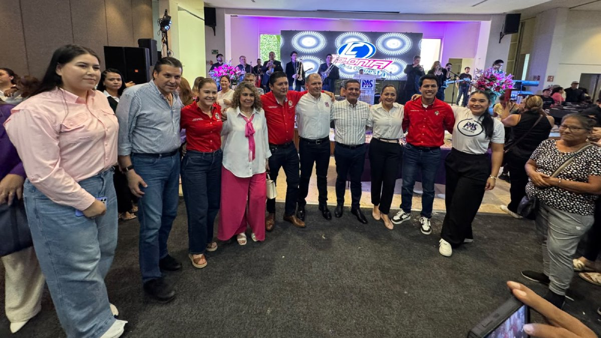 integrantes de los partidos revolucionario institucional y accion nacional mas