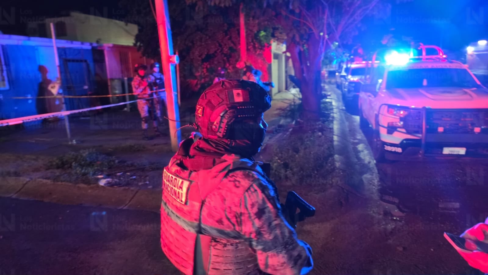 Jardinero es atacado a tiros en Los Ángeles, Culiacán